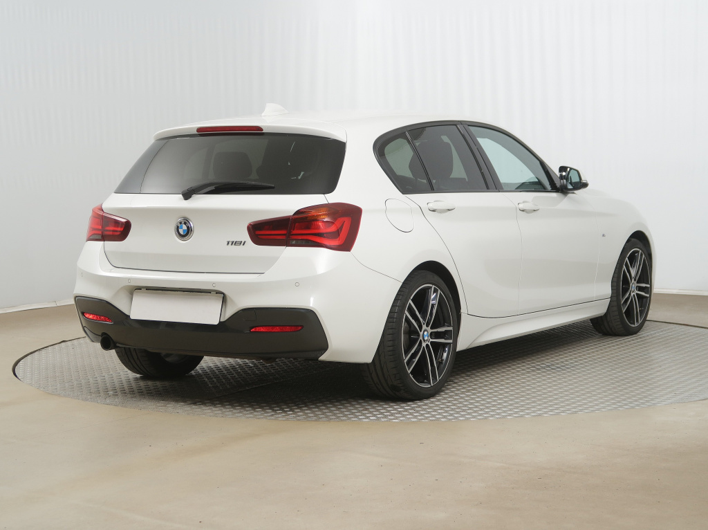 BMW 1