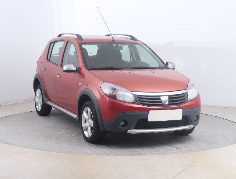 Dacia Sandero - 2010