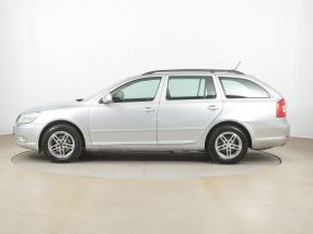 Skoda Octavia - 2011