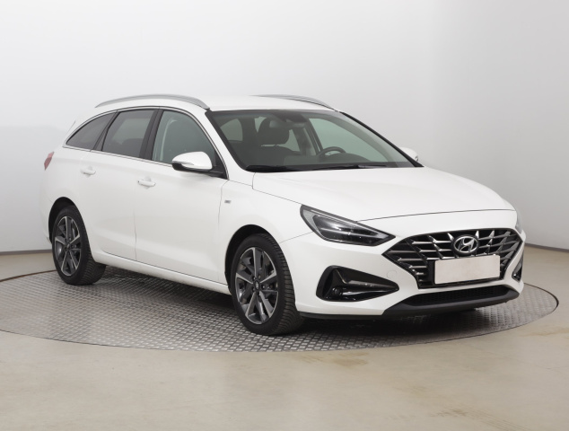 Hyundai i30 2022