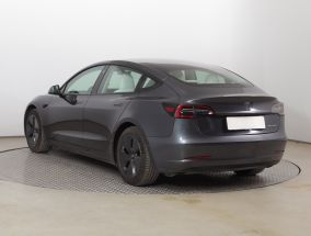 Tesla Model 3 - 2021