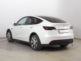 Tesla Model Y - 2022
