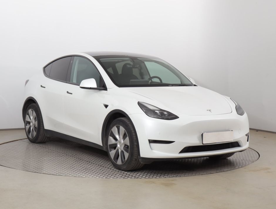 Tesla Model Y - 2022