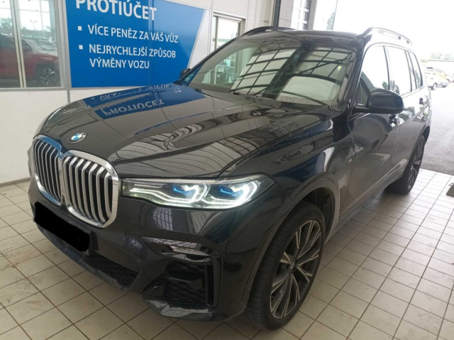 BMW X7 2019