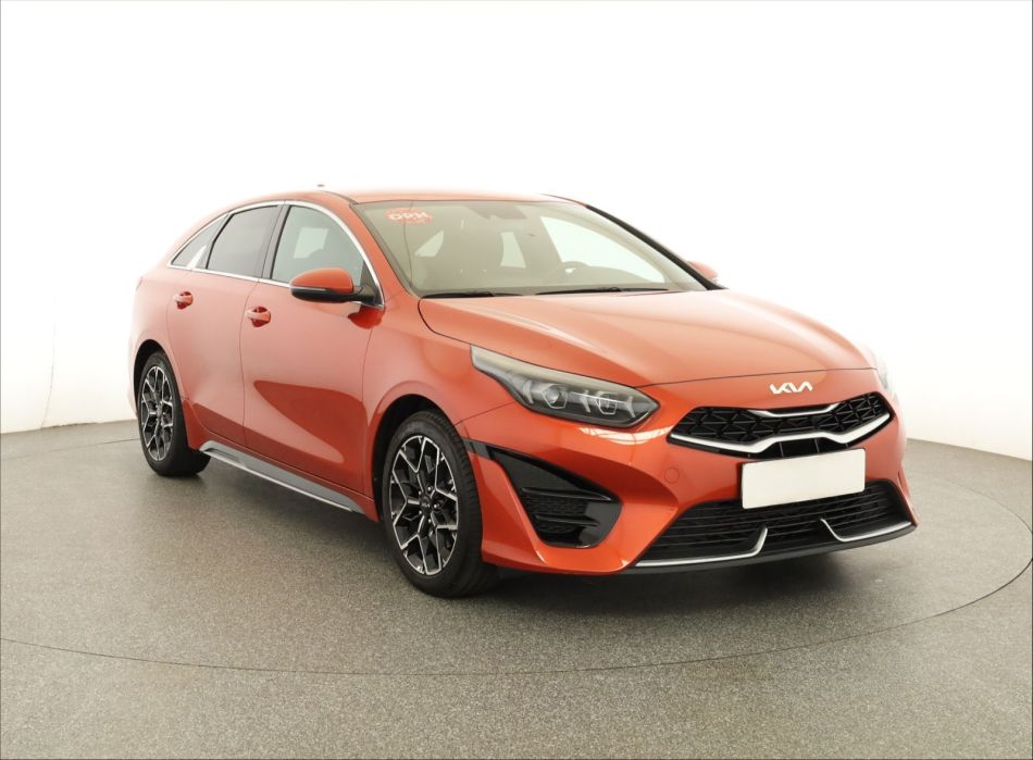 Kia ProCeed - 2022