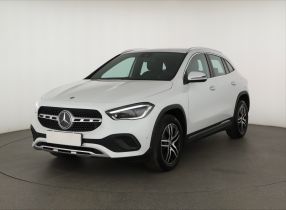 Mercedes-Benz GLA - 2022