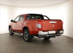 Mitsubishi L200 - 2020