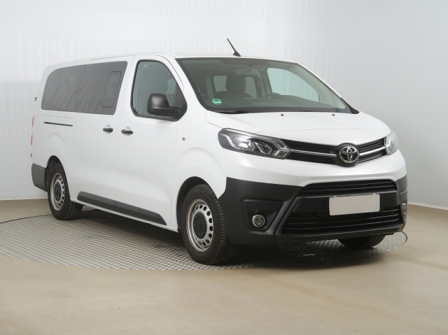 Toyota Proace 2023