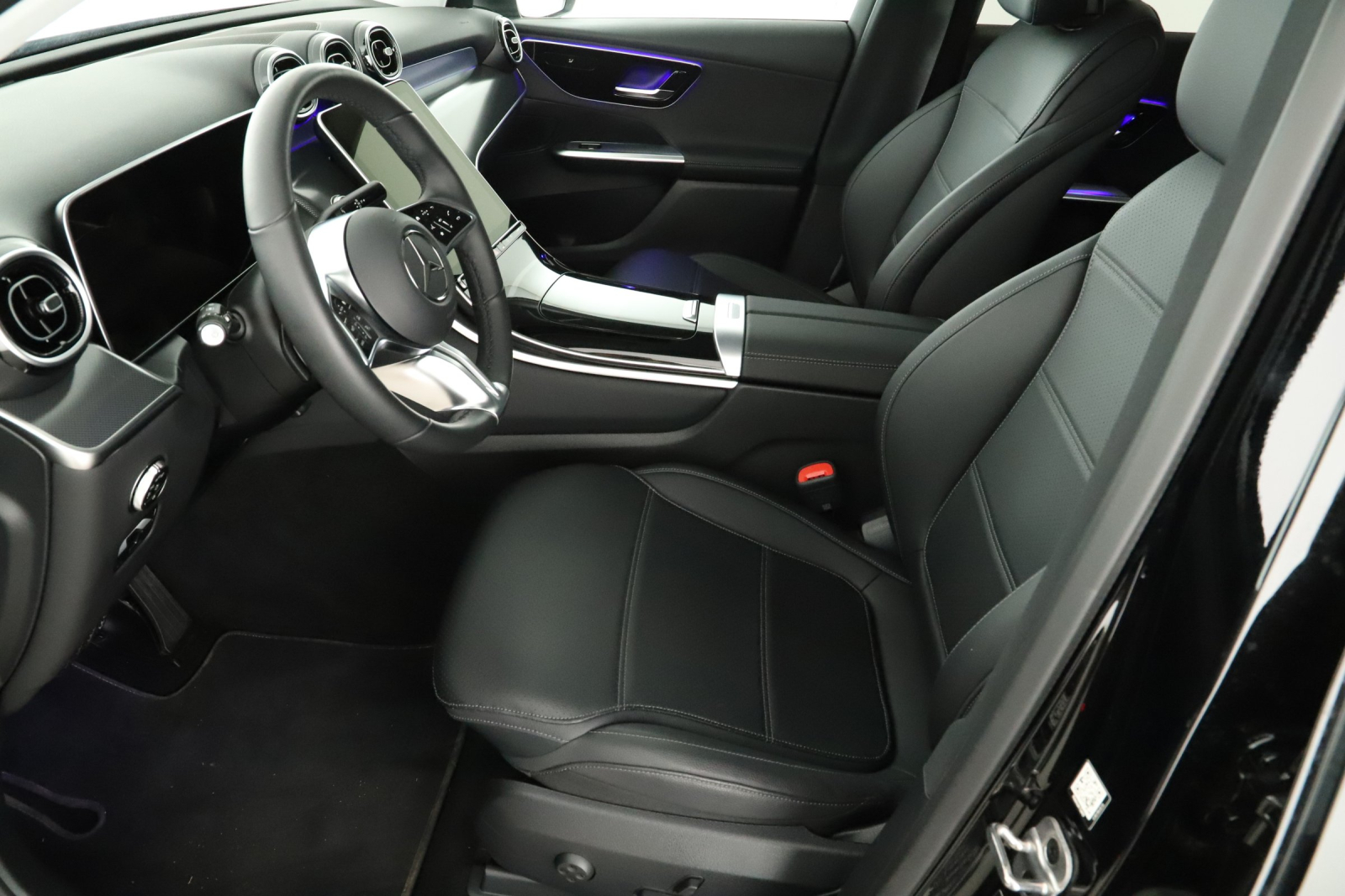 Mercedes-Benz GLC - 2025