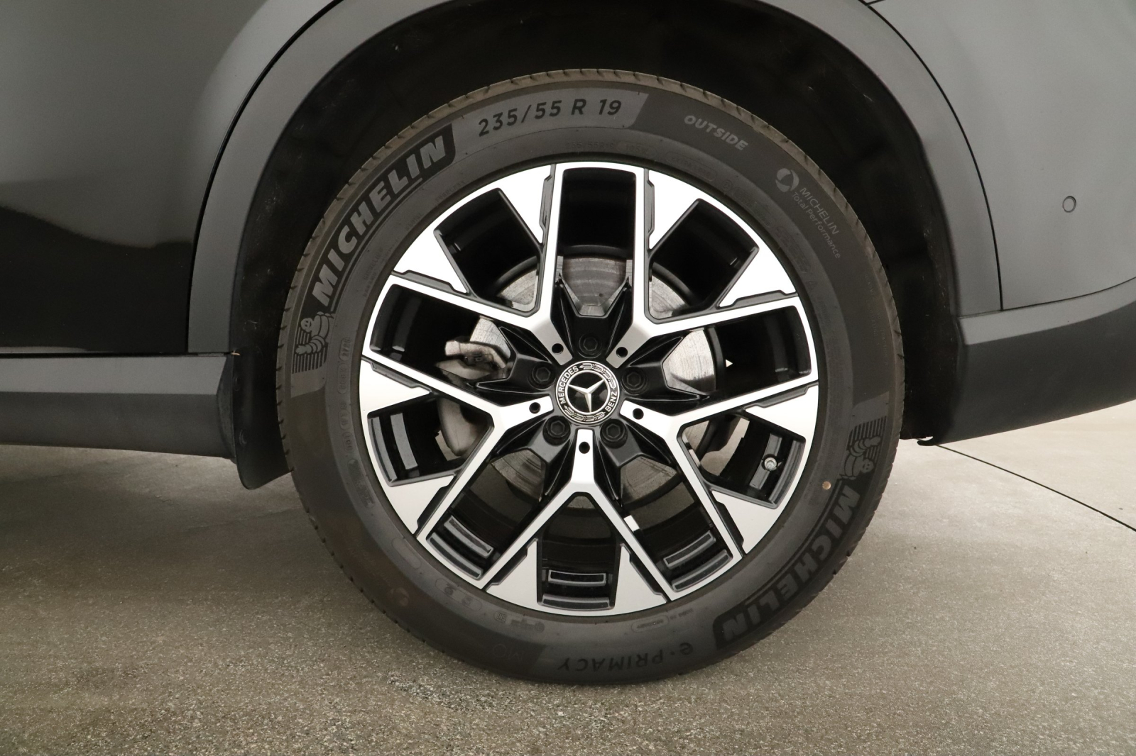 Mercedes-Benz GLC - 2025