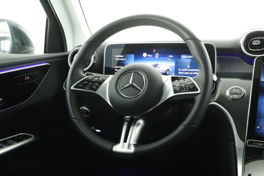 Mercedes-Benz GLC - 2025