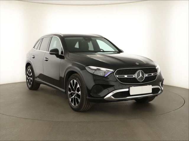 Mercedes-Benz GLC 2025