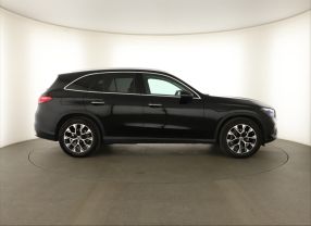 Mercedes-Benz GLC - 2025