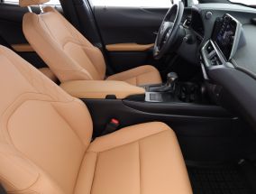 Lexus UX - 2024