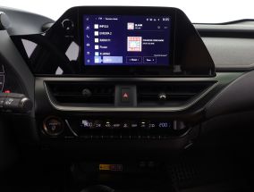 Lexus UX - 2024