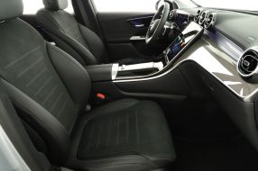 Mercedes-Benz GLC - 2025