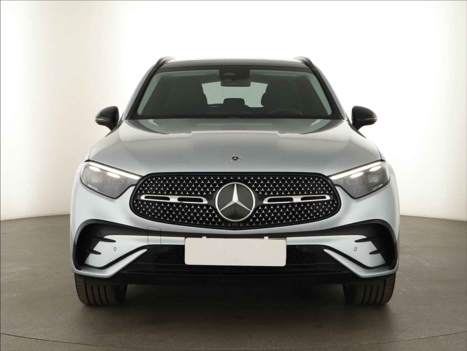 Mercedes-Benz GLC - 2025