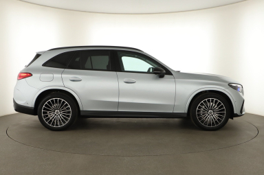 Mercedes-Benz GLC - 2025