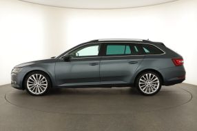 Skoda Superb - 2016