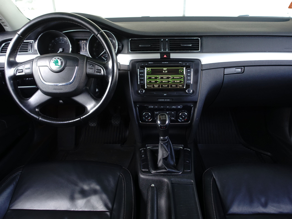 Škoda Superb