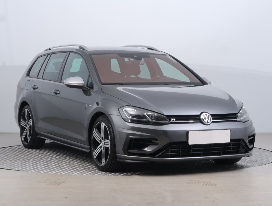 Volkswagen Golf - 2017