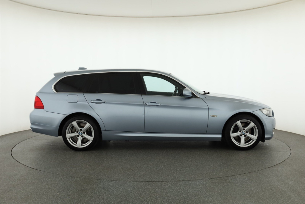 BMW 3