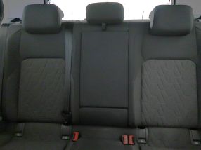 Volkswagen Golf - 2024