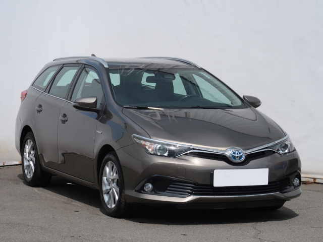 Toyota Auris 2016