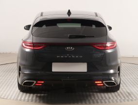 Kia ProCeed - 2021