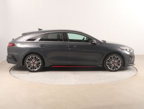 Kia ProCeed - 2021