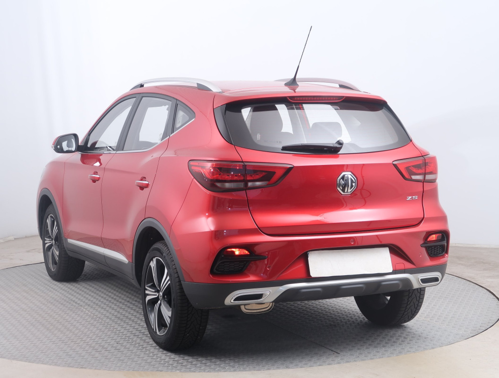 MG ZS SUV