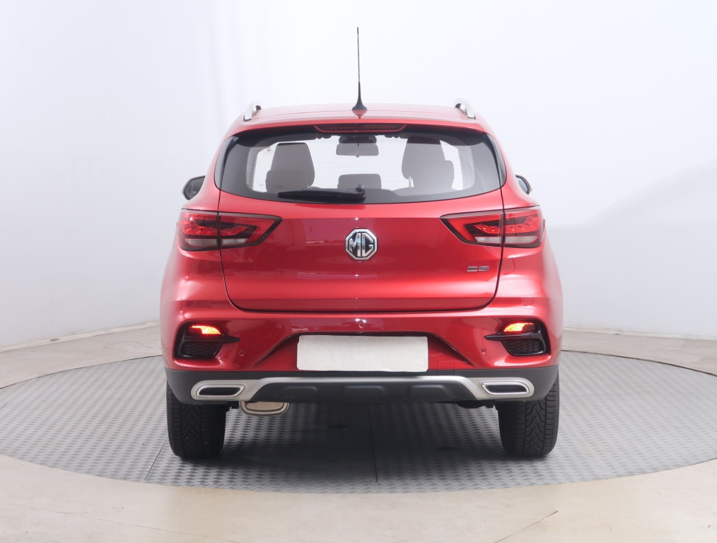 MG ZS SUV