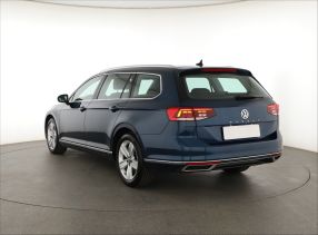 Volkswagen Passat - 2020