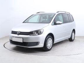 Volkswagen Touran - 2011