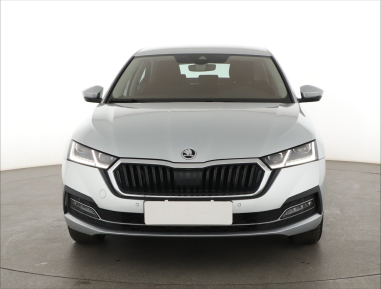 Škoda Octavia - 2023