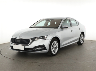 Škoda Octavia - 2023