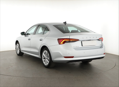 Škoda Octavia - 2023