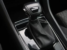Škoda Karoq - 2023