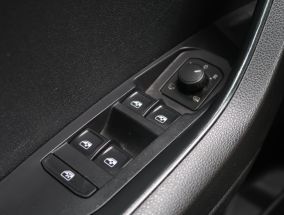 Škoda Karoq - 2023
