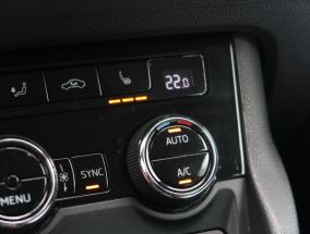 Škoda Karoq - 2023