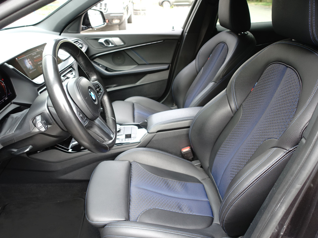 BMW 1