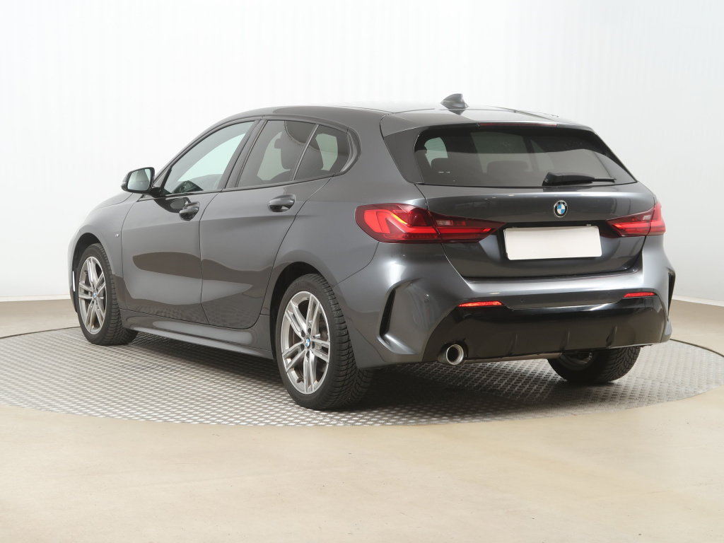 BMW 1