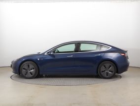 Tesla Model 3 - 2020