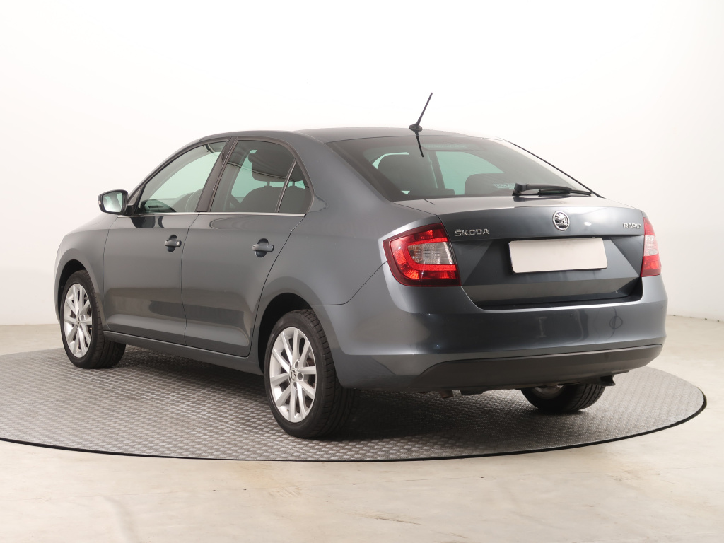 Škoda Rapid