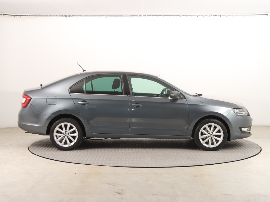 Škoda Rapid