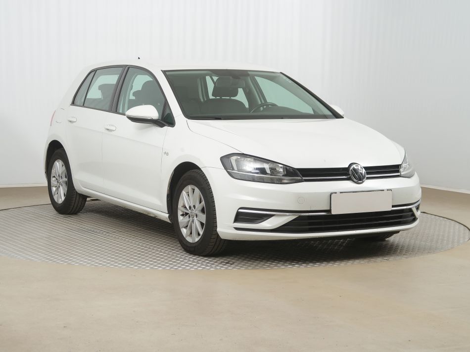 Volkswagen Golf - 2017