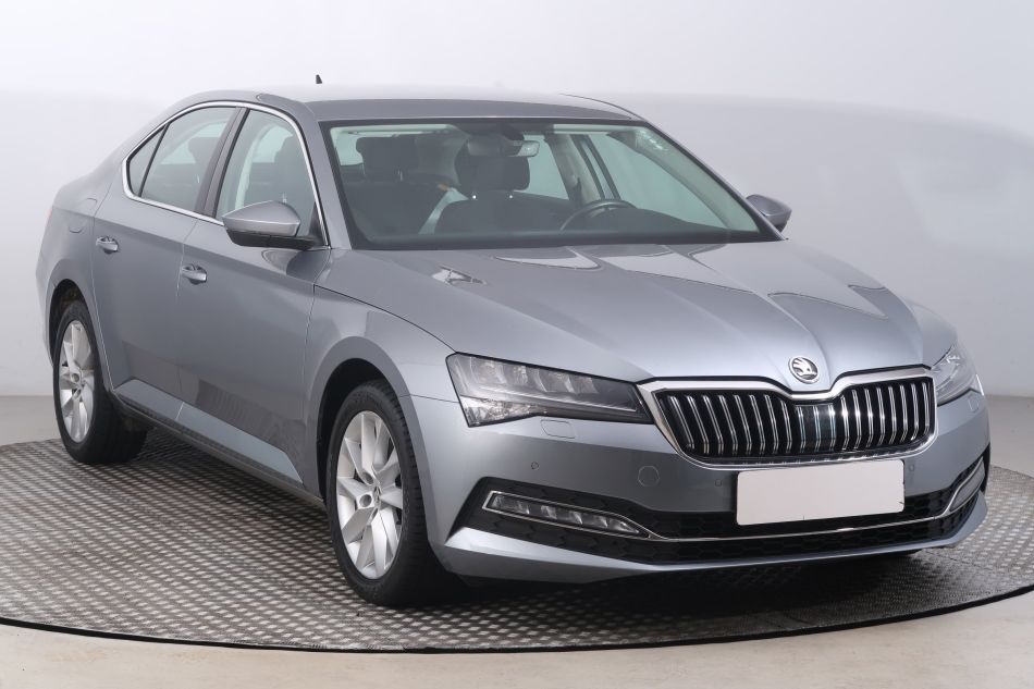 Skoda Superb - 2019