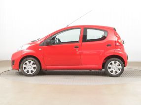 Peugeot 107 - 2009