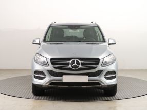 Mercedes-Benz GLE - 2015