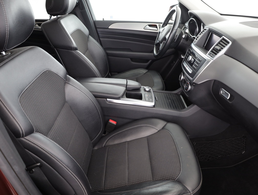 Mercedes-Benz ML